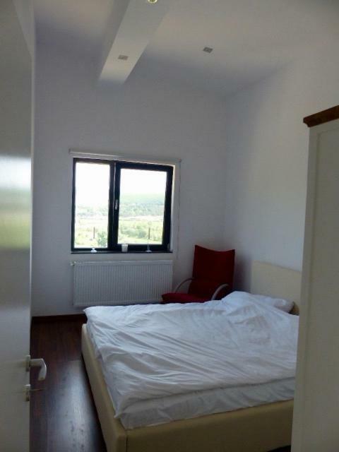 Modern, Deluxe Apartment In Rural Part Of Floresti, Cluj-Napoca Bagian luar foto